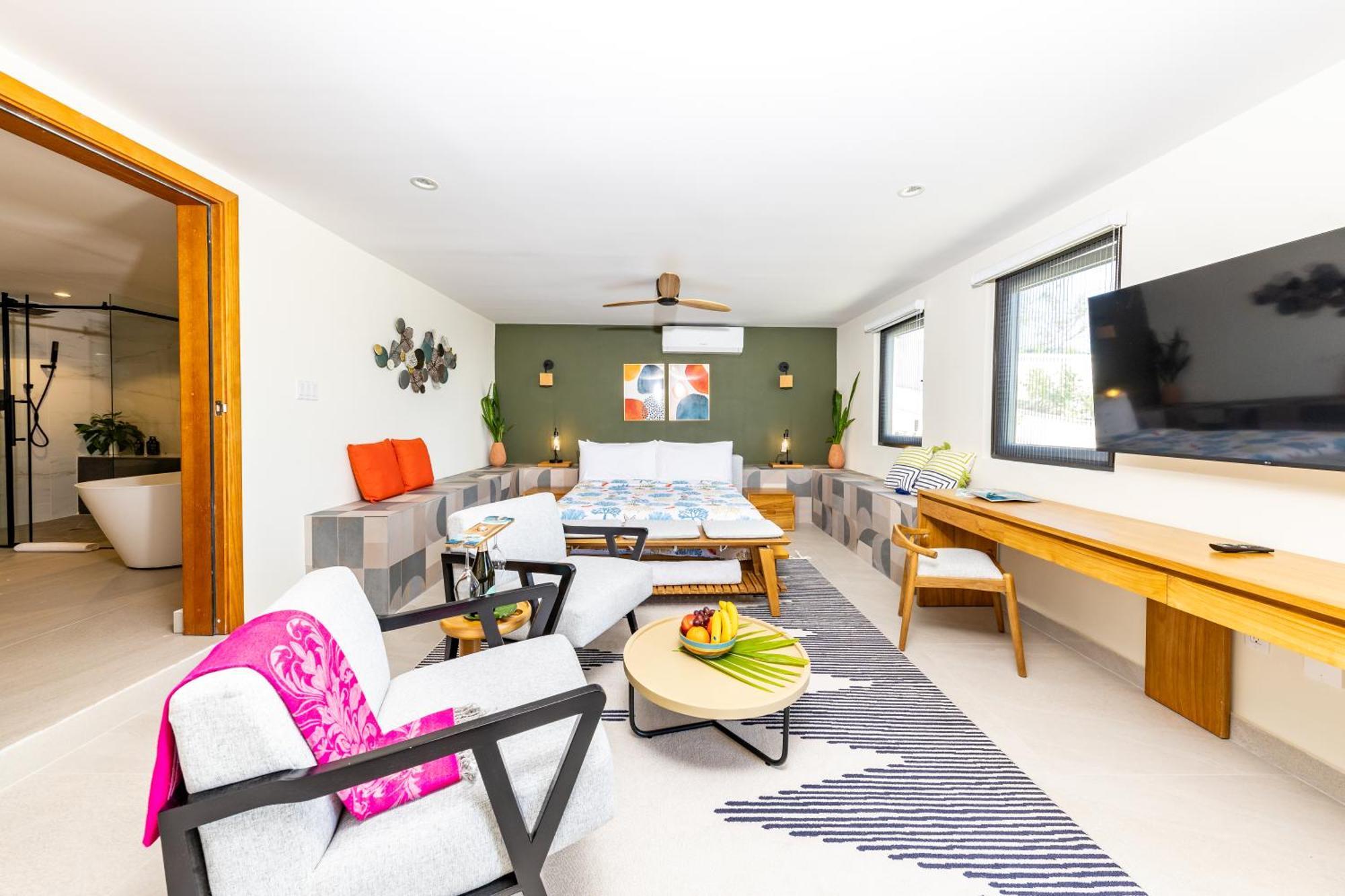 Jade I Long Bay Retreat I Luxury Stay Near Grace Bay & Long Bay Beach Esterno foto